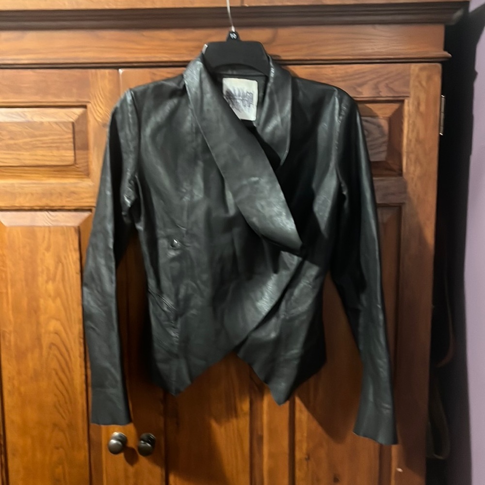 Bb Dakota  black snap button leather jacket coat s